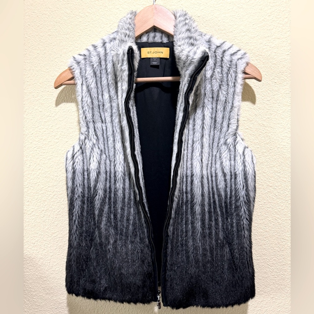 ST JOHN VEST